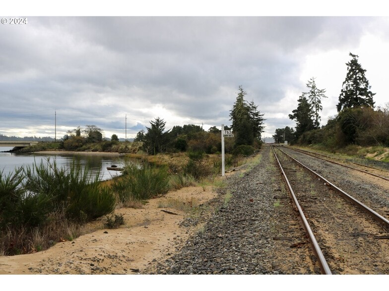 More Photos Of 92851 Trans Pacific Pkwy, North Bend Land For Sale