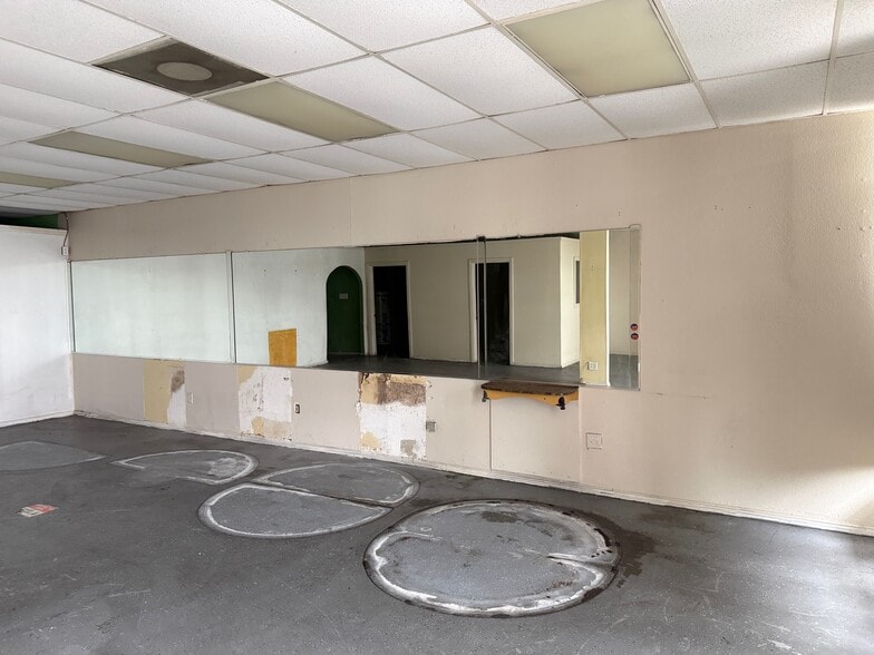 More Photos Of 9050-9058 Slauson Ave, Pico Rivera Freestanding For Lease