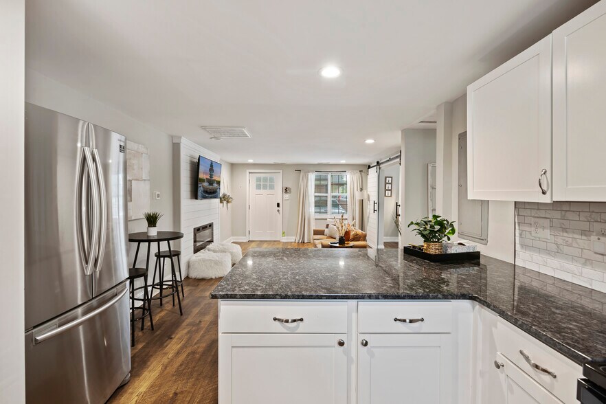 More Photos Of 2647 Bonds Ave, North Charleston Apartments For Sale