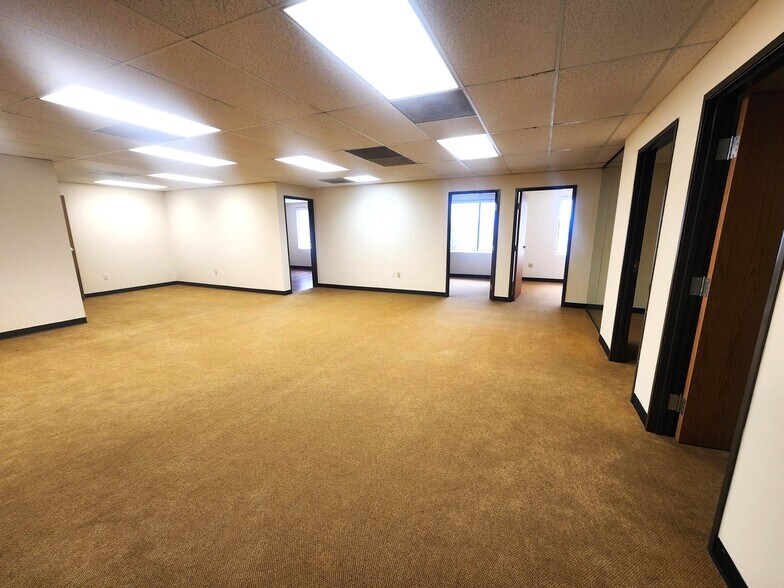 More Photos Of , Northglenn Office For Sale