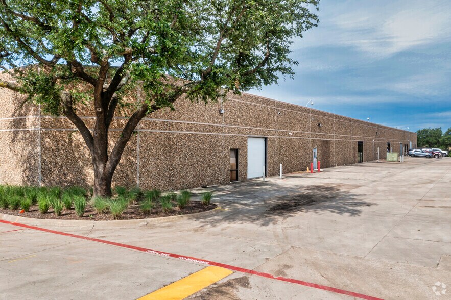 More Photos Of 1219 Digital Dr, Richardson Unknown For Lease