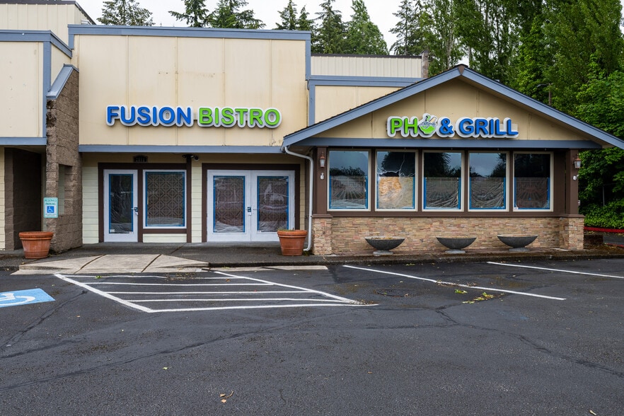 More Photos Of 2709-2811 Bridgeport Way, Tacoma Unknown For Lease