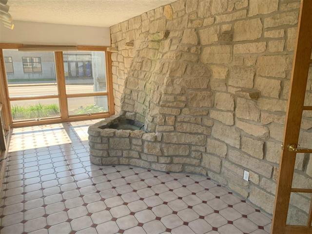 More Photos Of 224 S 5th St, Richmond Medical For Sale
