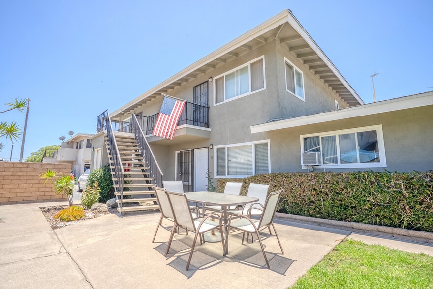 More Photos Of 1635 Coriander Dr, Costa Mesa Apartments For Sale