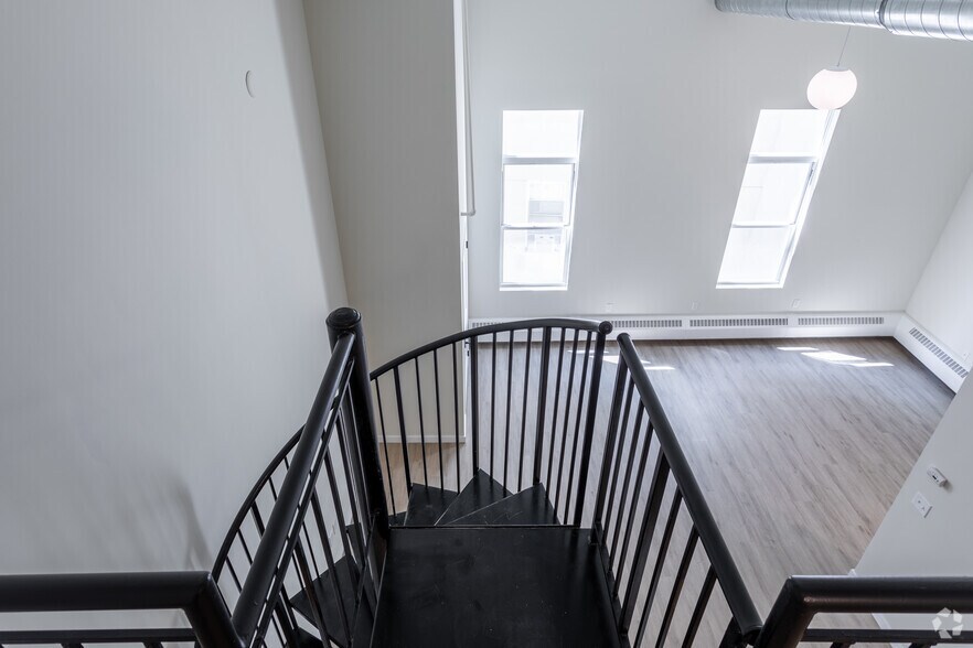 More Photos Of 57 Cannon St, Poughkeepsie Apartments For Lease