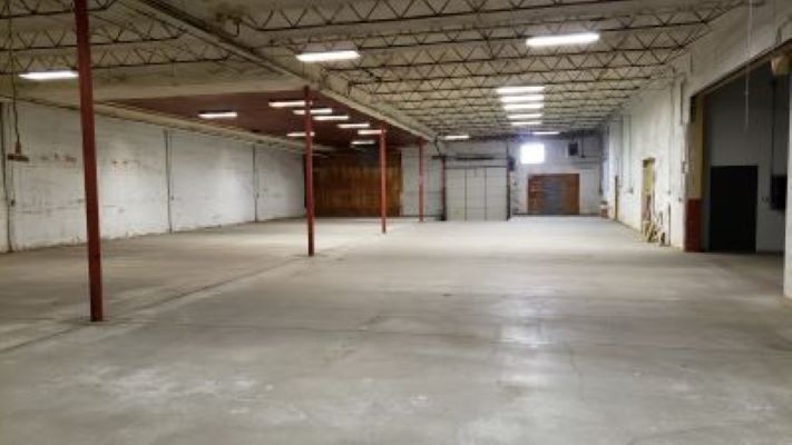 More Photos Of 530 E 8th St, Junction City Warehouse For Sale