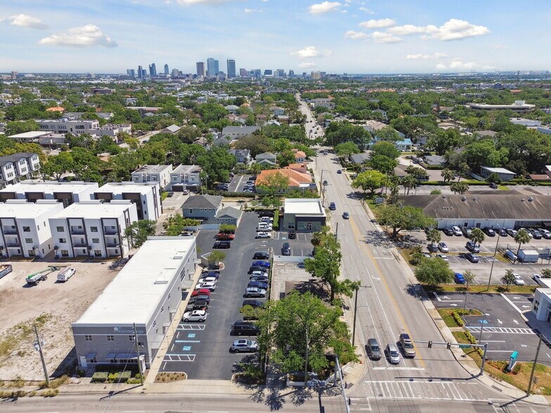 More Photos Of 3019 W Azeele St, Tampa Loft Creative Space For Sale