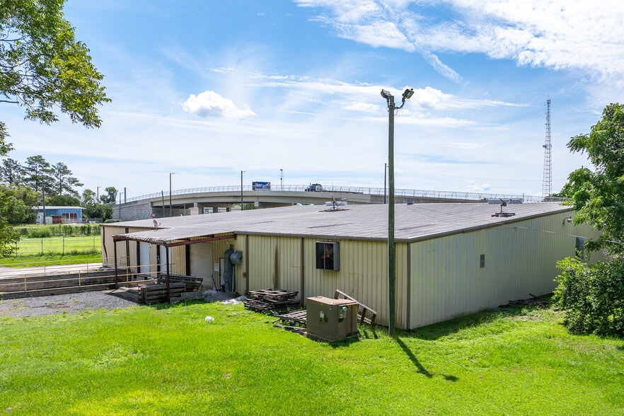 More Photos Of 908 W Hill Ave, Valdosta Warehouse For Sale