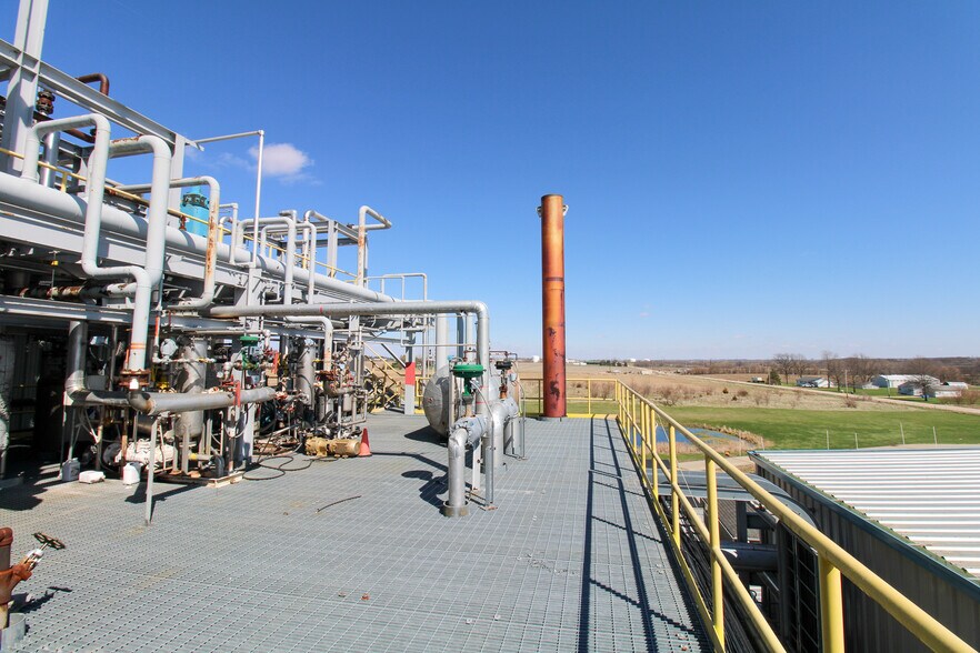 More Photos Of 5640 44th Ave S, Clinton Industrial For Sale