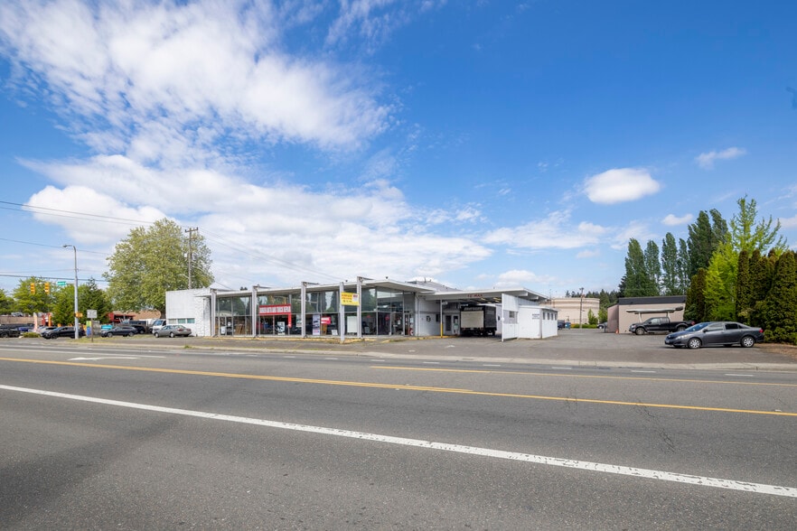 More Photos Of 14600 Ambaum Blvd SW, Burien Auto Repair For Lease