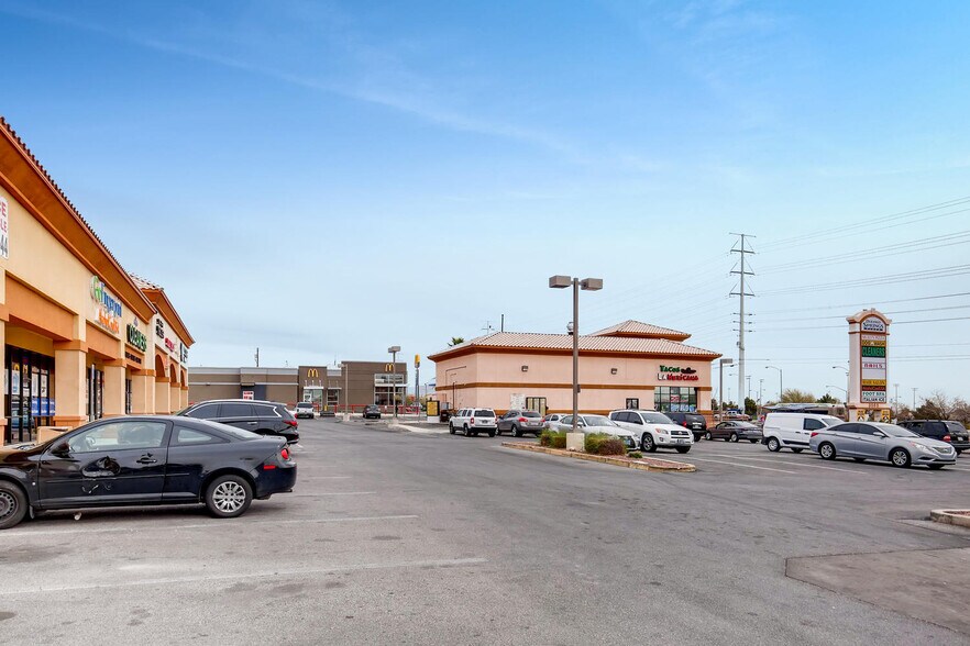 More Photos Of 3585 S Durango Dr, Las Vegas Unknown For Lease