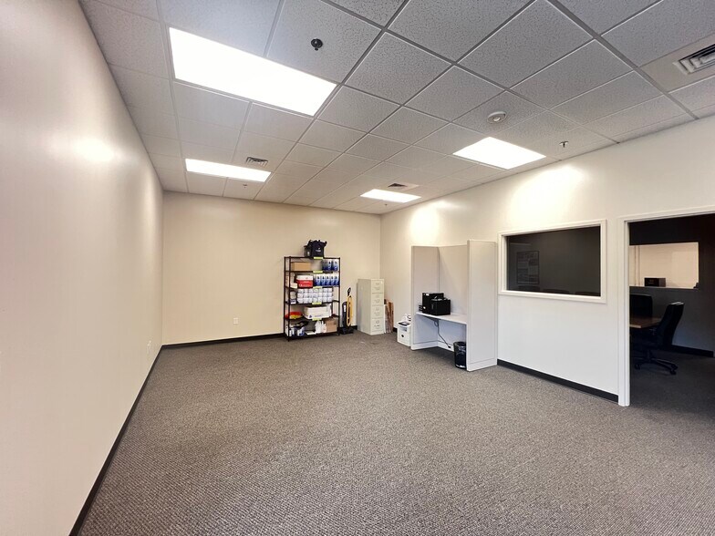 More Photos Of 7500 Ramble Way, Raleigh General Retail For Lease