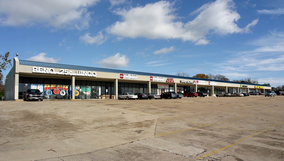 More Photos Of 8454-8474 Camp Bowie West Blvd, Fort Worth Storefront For Lease