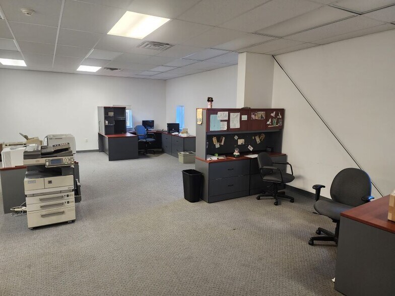 More Photos Of 1000 Lucerne Rd, Homer City Manufacturing For Sale