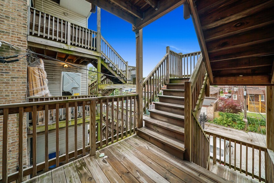 More Photos Of 7220 S Yates Blvd, Chicago Apartments For Sale