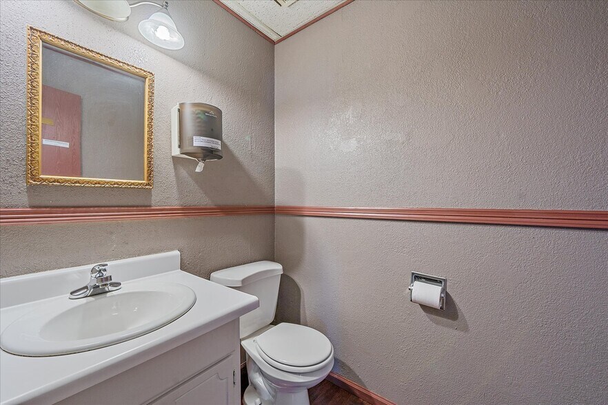 More Photos Of 40 S 6th Ave, Brighton Medical For Sale