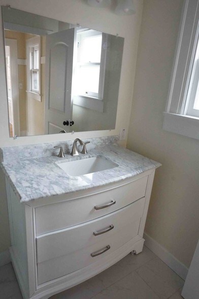 More Photos Of 1301 N Broadway, Santa Ana Apartments For Sale