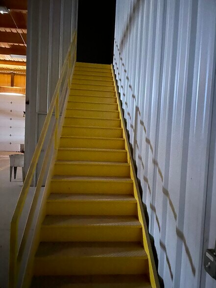 More Photos Of 2006 Oil Mill Rd, Pecos Industrial For Lease