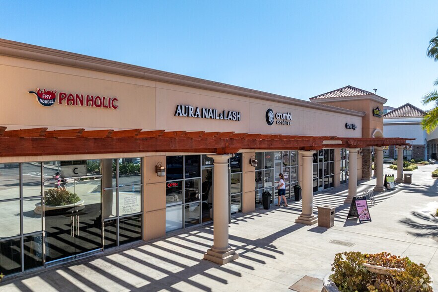 More Photos Of 955-965 E Birch St, Brea Storefront For Lease