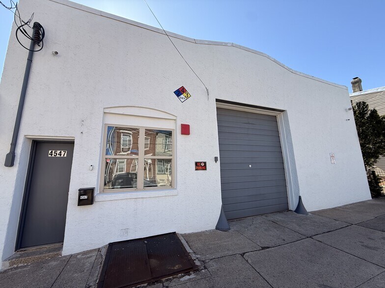 More Photos Of 4547-4549 E Thompson St, Philadelphia General Retail For Lease
