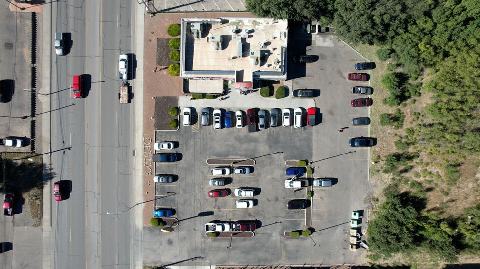 More Photos Of 26137 US Highway 70, Ruidoso Downs Restaurant For Sale