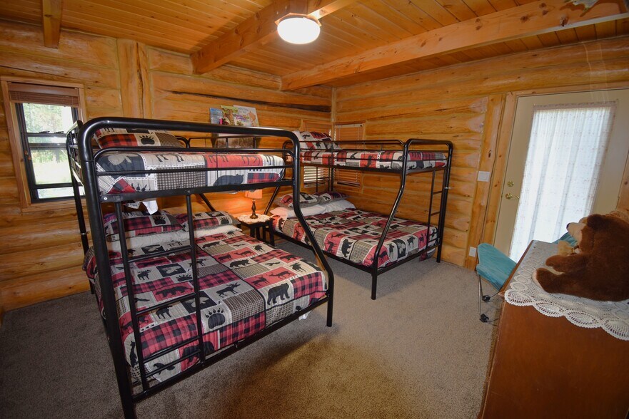 More Photos Of 3555 Yale Kilgore Rd, Island Park Multifamily For Sale
