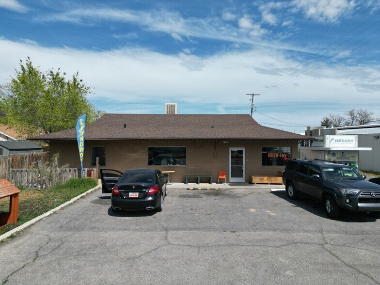 More Photos Of 30 Commercial Ave, Grantsville Freestanding For Sale