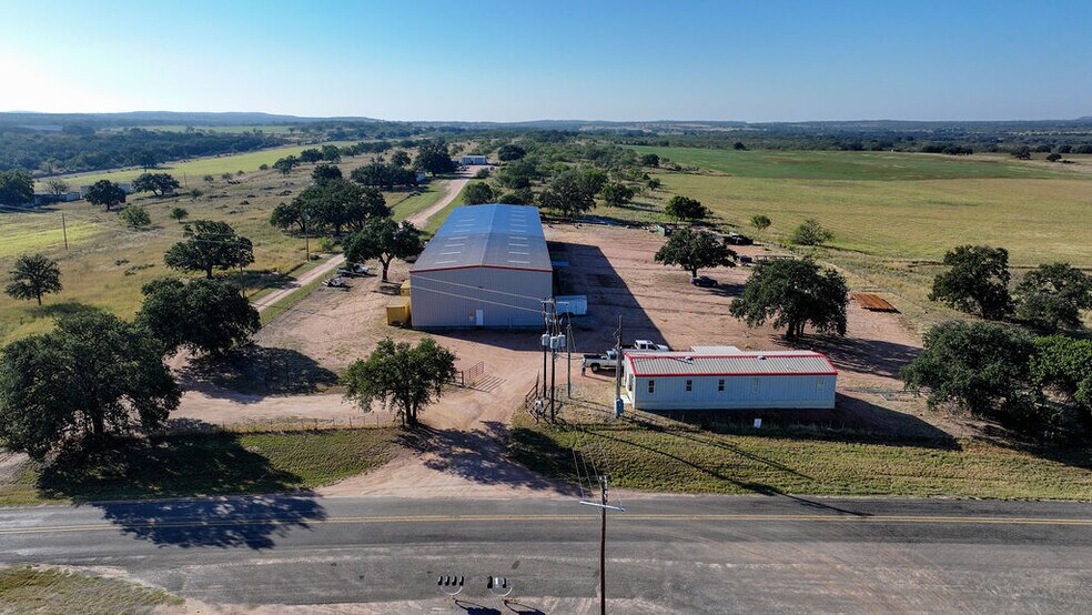 More Photos Of 10961 E Ranch Road 1222, Fredonia Manufacturing For Lease
