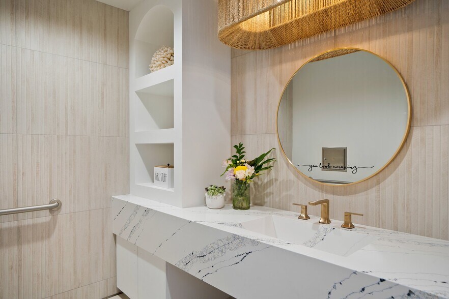 More Photos Of 25200 La Paz Rd, Laguna Hills Medical For Lease