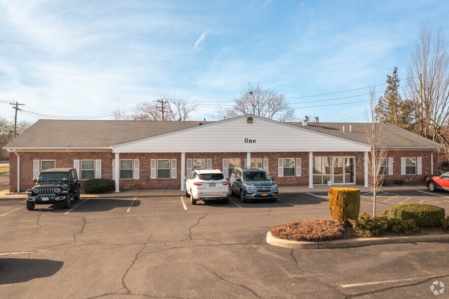 More Photos Of 2500 Nesconset Hwy, Stony Brook Medical For Sale