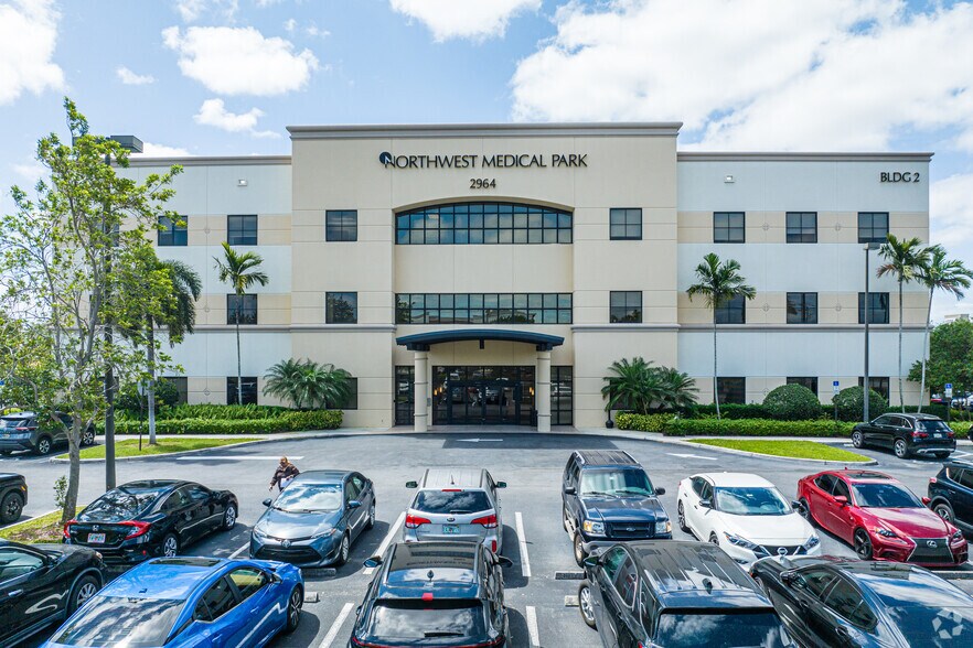 More Photos Of 2964 N State Road 7, Margate Medical For Lease