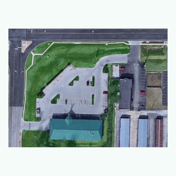 More Photos Of 4214 S Farm Road 135, Springfield General Retail For Sale