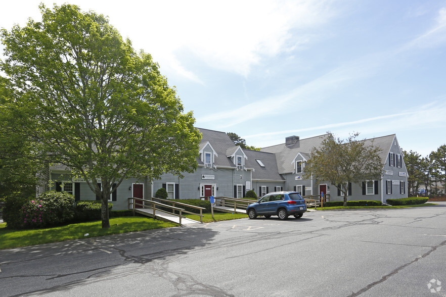 Primary Photo Of 900-904 Route 134, South Dennis Medical For Lease