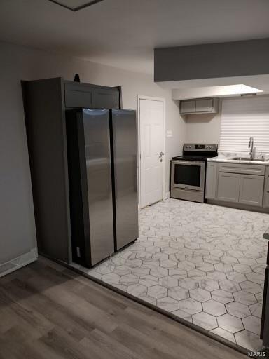 More Photos Of 7950 N Broadway, Saint Louis General Retail For Lease