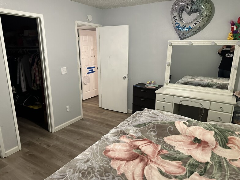 More Photos Of 3423-3425 Charleston Ct, Stockton Apartments For Sale
