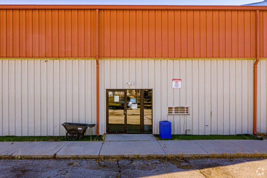 More Photos Of 5018 Blazing Star Dr, Madison Sports And Entertainment For Sale