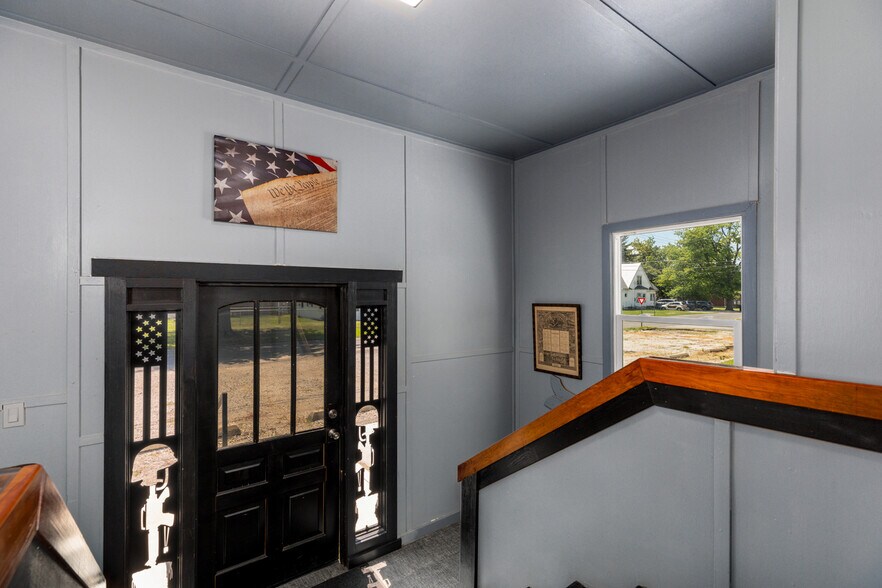 More Photos Of 206 W Spruce St, Gillespie Religious Facility For Sale