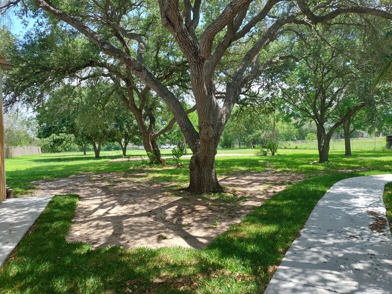 More Photos Of 15210 Northwest Blvd, Corpus Christi Office Residential For Sale