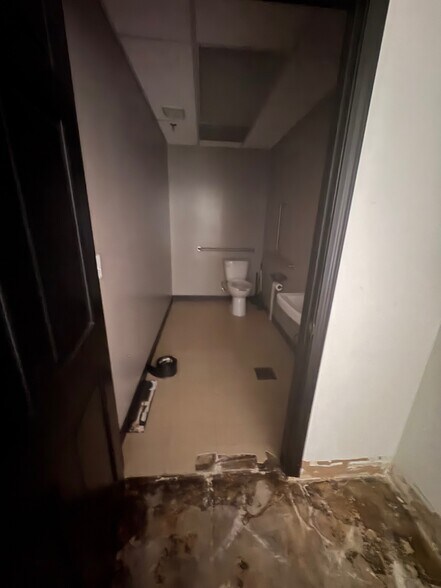 More Photos Of 1649 Saint Mary St, Thibodaux General Retail For Lease