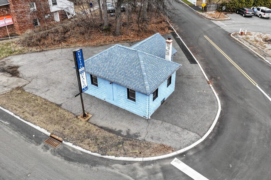 More Photos Of 1432 State Rt 23, Butler Freestanding For Lease