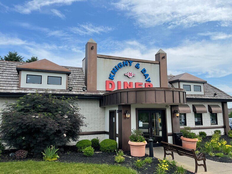 More Photos Of Bloomfield Dr, Lititz Unknown For Lease