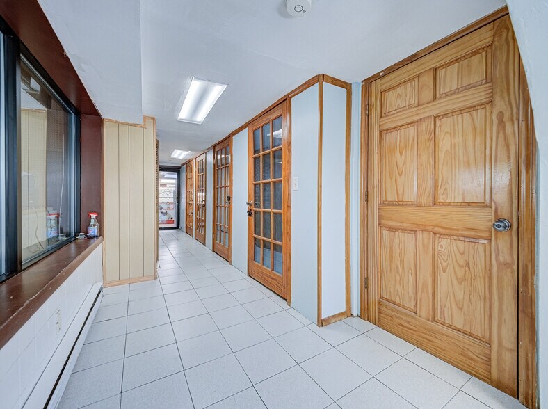 More Photos Of 929 NJ-12 Hwy, Frenchtown Flex For Sale