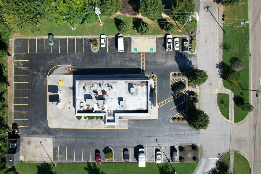 More Photos Of 609 N Campbell Station Rd, Knoxville Fast Food For Sale