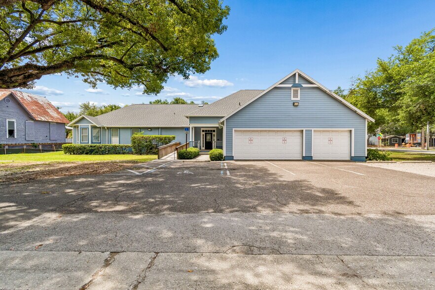 More Photos Of 402 E 7th Ave, Tampa Office For Sale