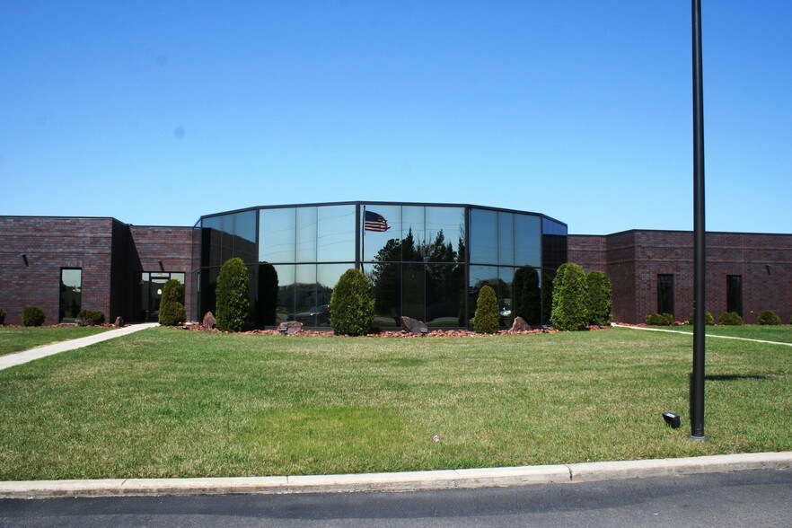 More Photos Of 519 Anne St NW, Bemidji Office For Lease