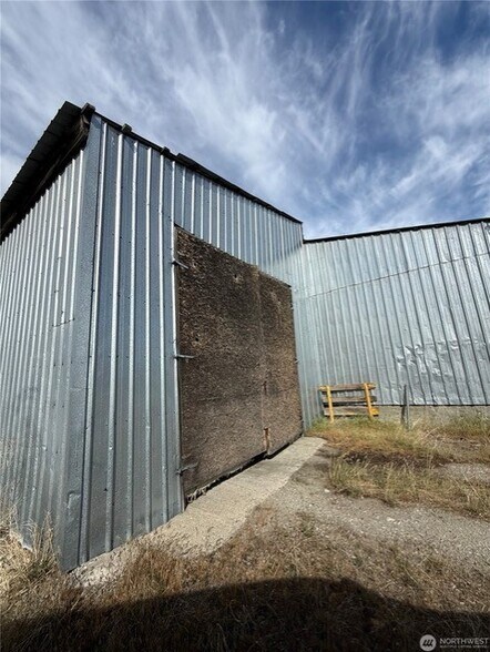 More Photos Of 21 Havillah Rd, Tonasket Industrial For Sale