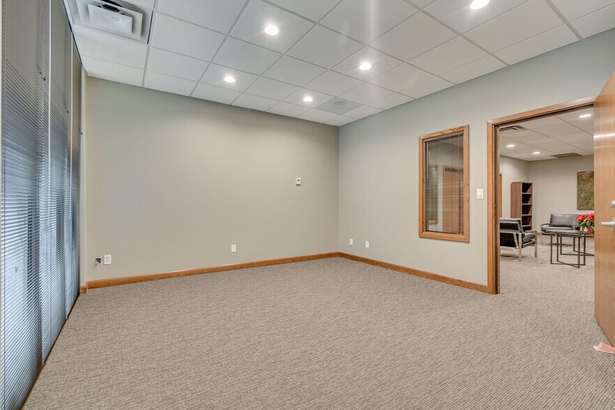 More Photos Of 699 E South Temple, Salt Lake City Medical For Lease