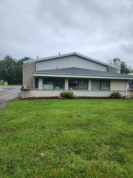 Primary Photo Of 8240-8244 Embury Rd, Grand Blanc Research And Development For Sale