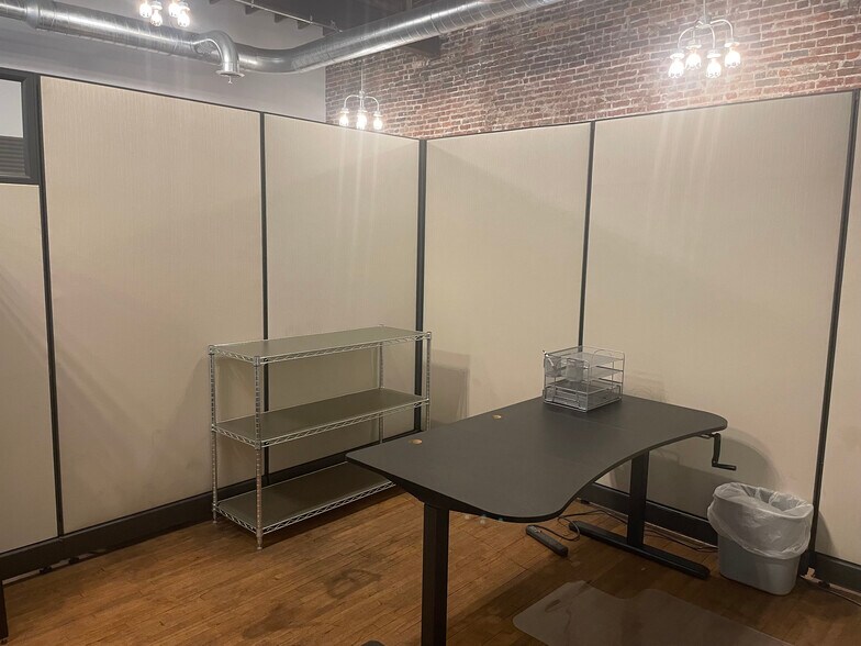 More Photos Of 3989 Broadway, Grove City Loft Creative Space For Lease