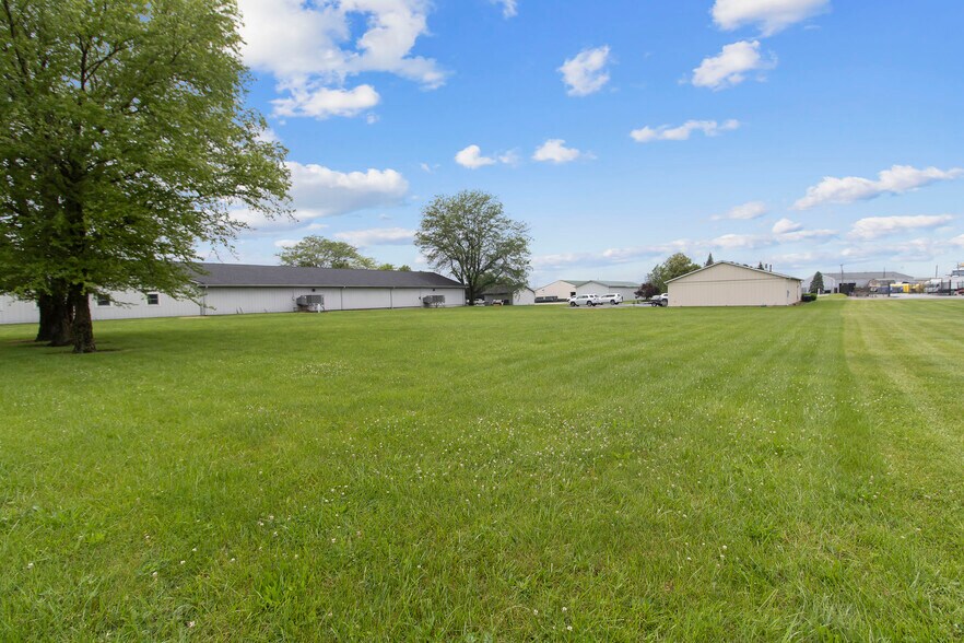More Photos Of 1225 Ransdell Ct, Lebanon Warehouse For Lease
